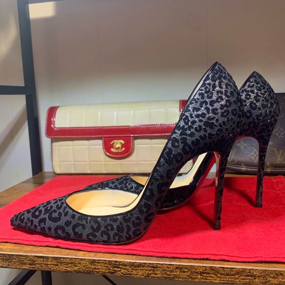 Christian Louboutin Iriza Elegant Black Leopard Print Women's Heels